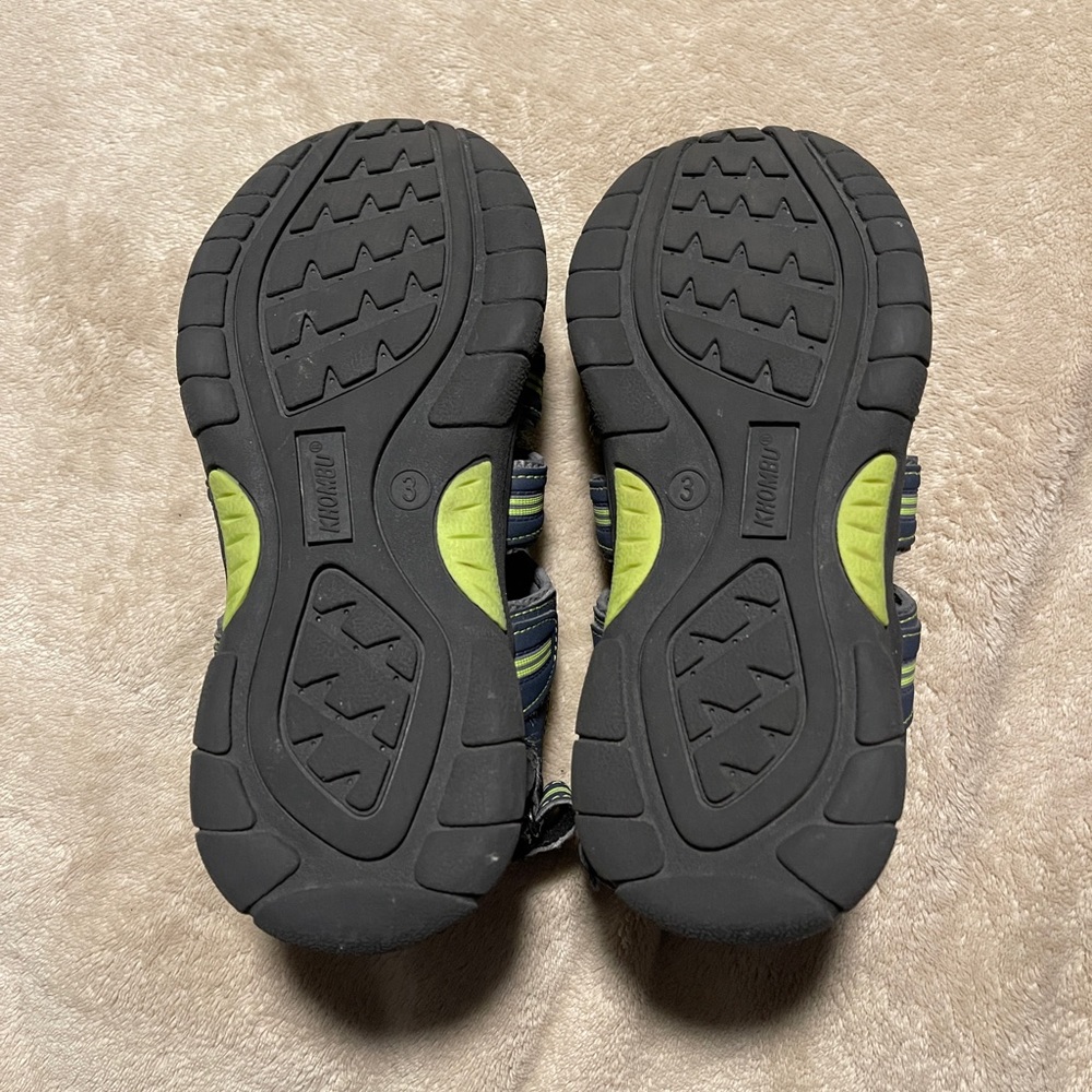 Khombu Sandals - Picture 5 of 5